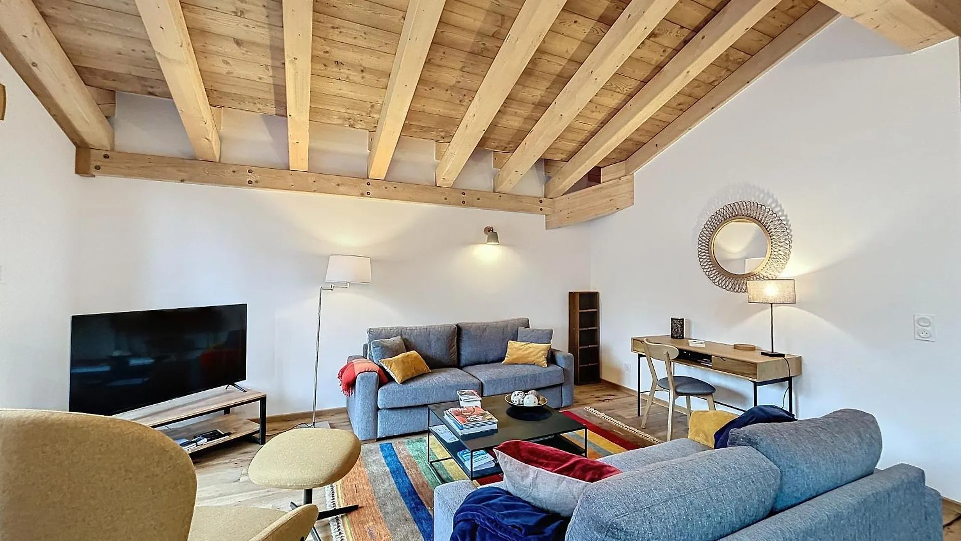 Appartement De Standing 4 Chambres Au Pied Des Pistes A Combloux - Fr-1-560-122
